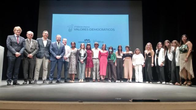 La democracia triunfa en un colegio vallisoletano