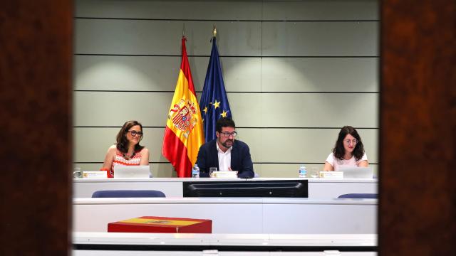 Joaquín Pérez Rey y su equipo, durante la reunión del Diálogo Social de este lunes.