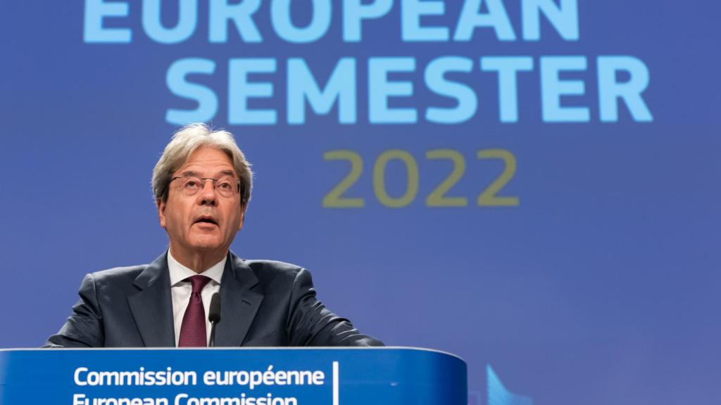 El comisario de Asuntos Económicos, Paolo Gentiloni, durante la rueda de prensa de este lunes