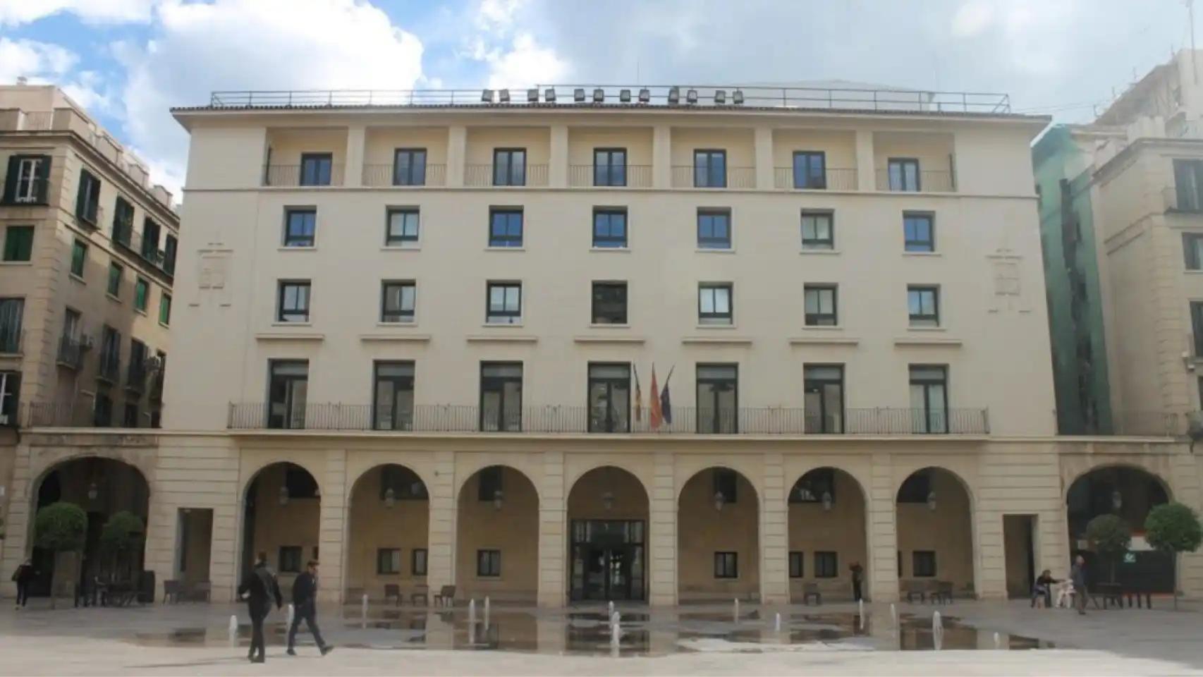 La Audiencia Provincial de Alicante.