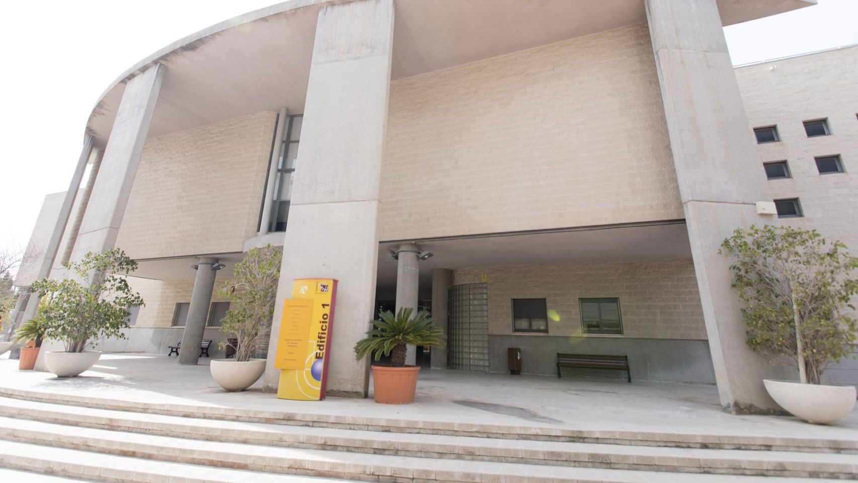 La UMH reivindica la calidad de su facultad de Medicina.