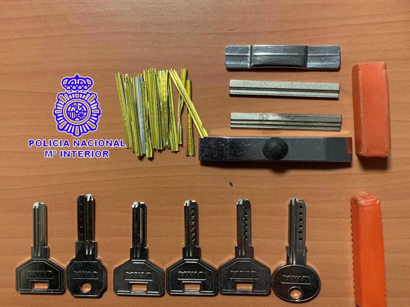 Material confiscado por la Policía
