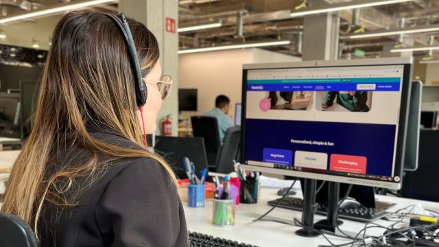 Un 95,06% de los profesionales prefieren clases individuales de inglés frente a  las grupales, según el estudio de Twenix.