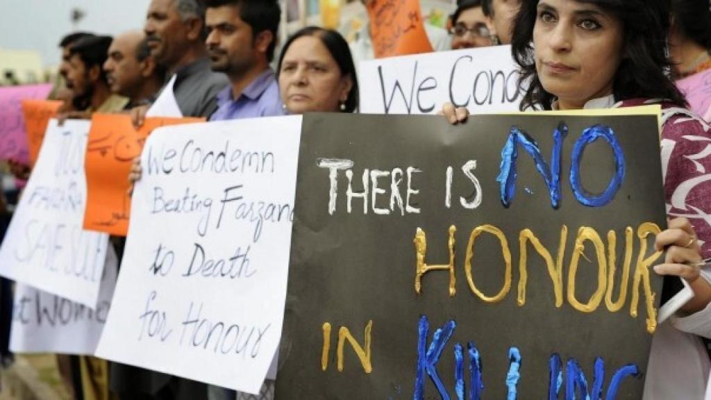 Manifestación en Pakistán contra un crimen de honor en 2014.