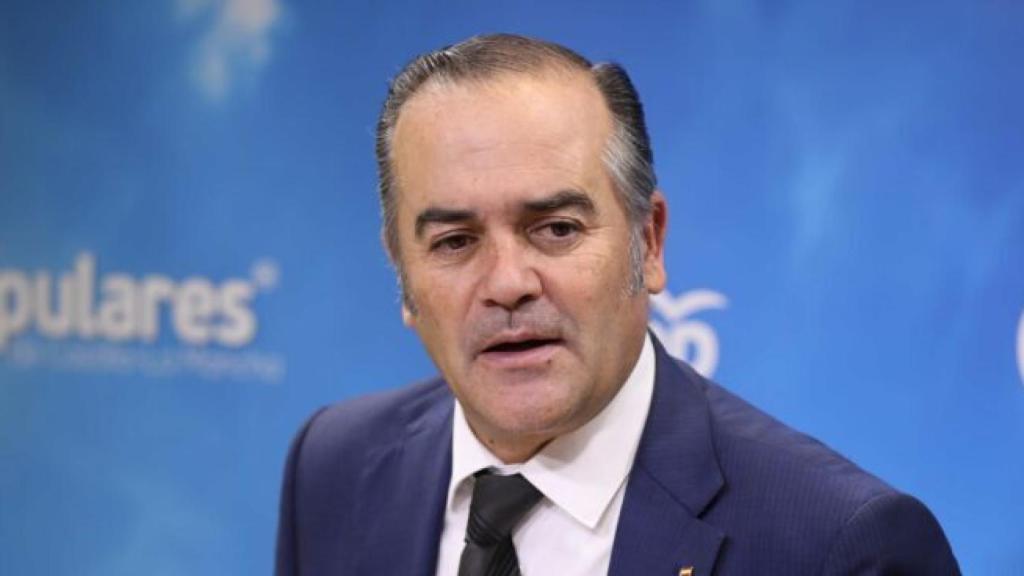 José Julián Gregorio.