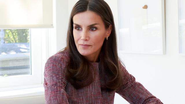 La reina Letizia este miércoles por la mañana en su despacho de Zarzuela.