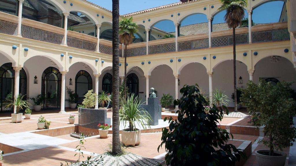 Interior del Hospital Pascual de Málaga.