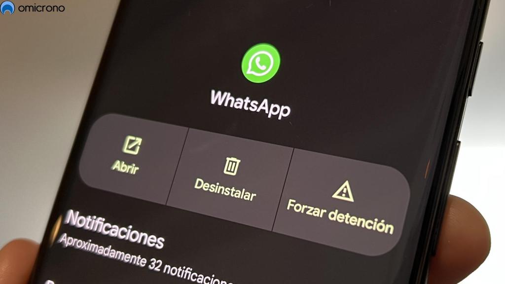 Menú para detener la aplicación de WhatsApp.