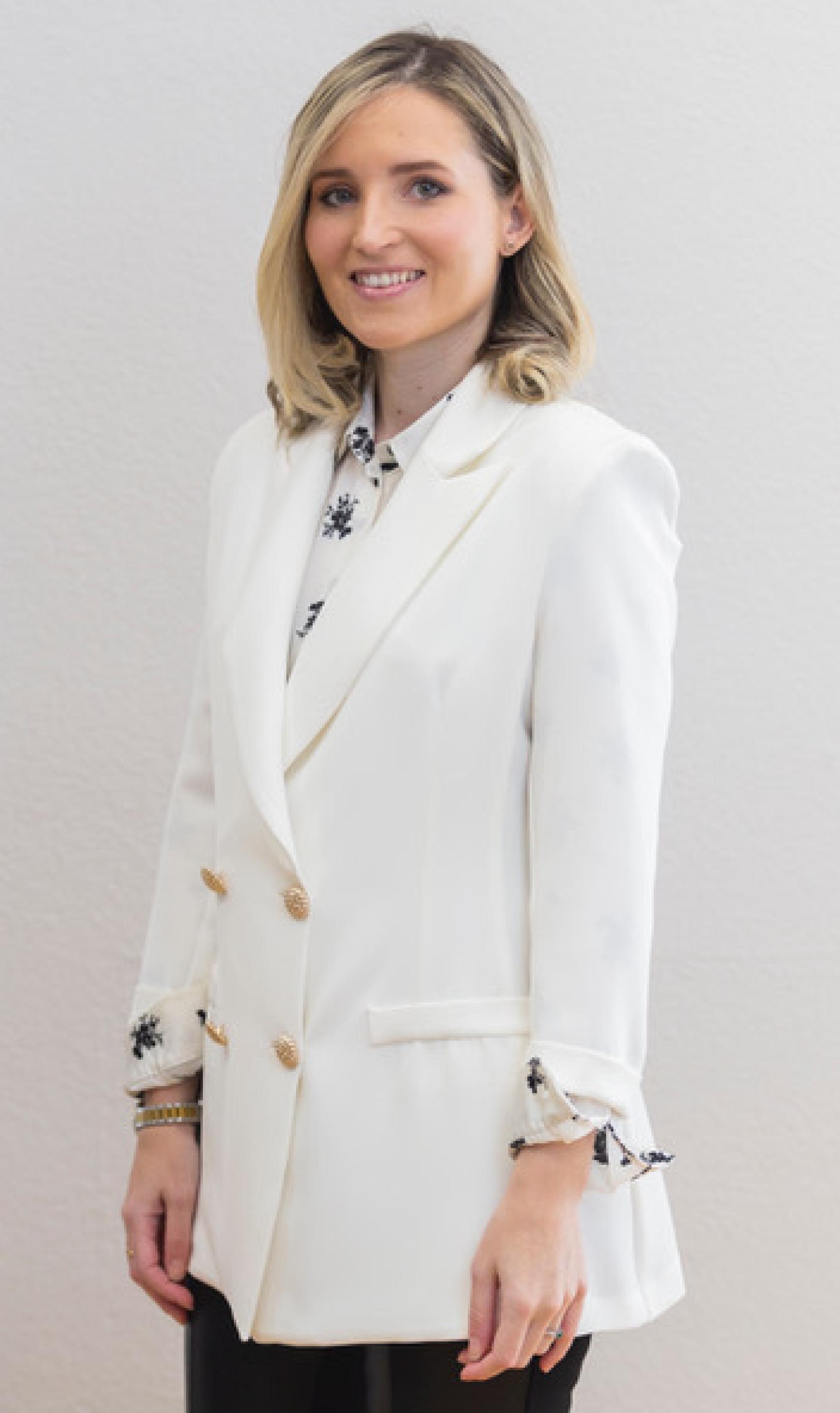 Reyes Bellver, abogada y patrona de la Fundación para la Diversidad.