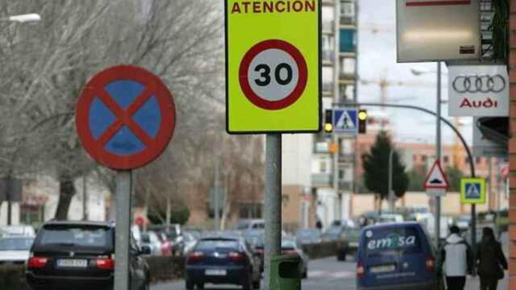 Los límites de velocidad en ciudades han cambiado.