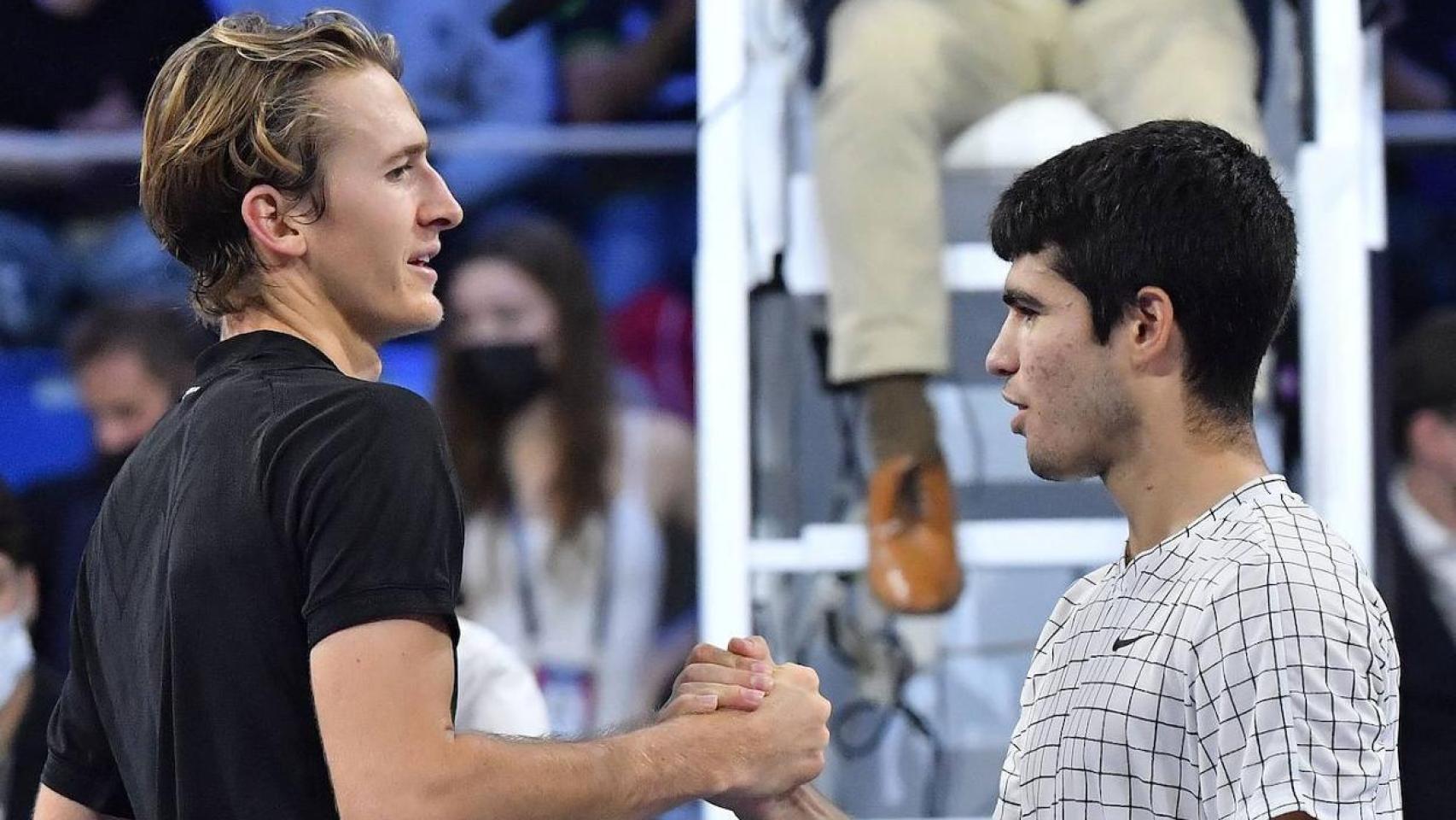 Sebastian Korda y Carlos Alcaraz, en las NextGen Finals.