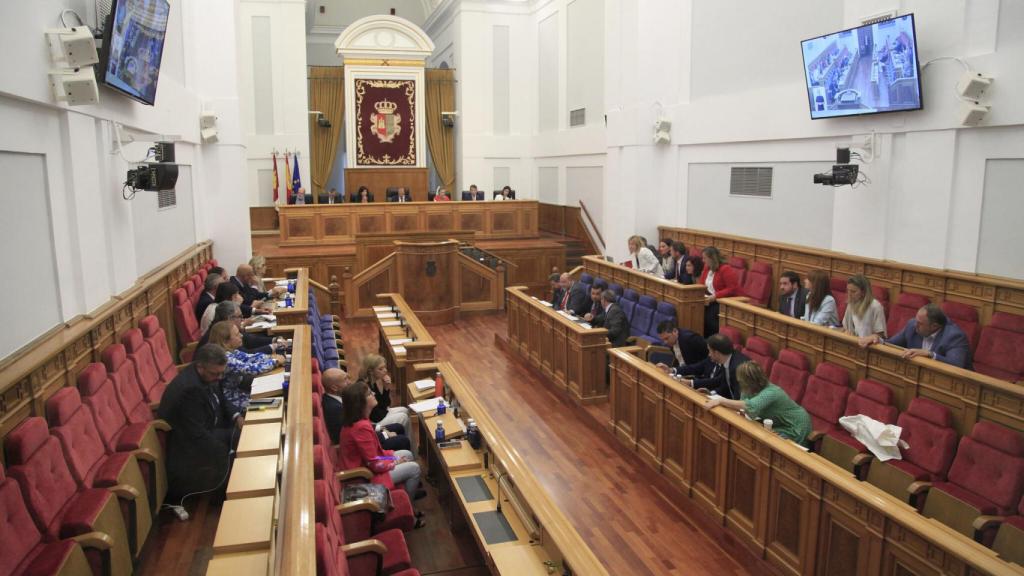 Pleno de las Cortes. Foto: Cortes CLM.
