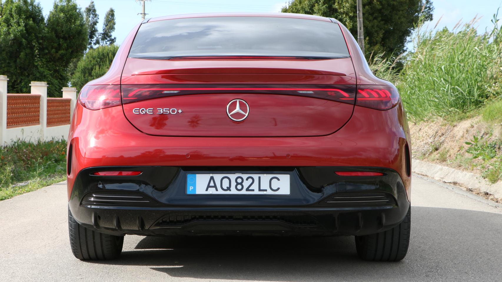 Mercedes EQE