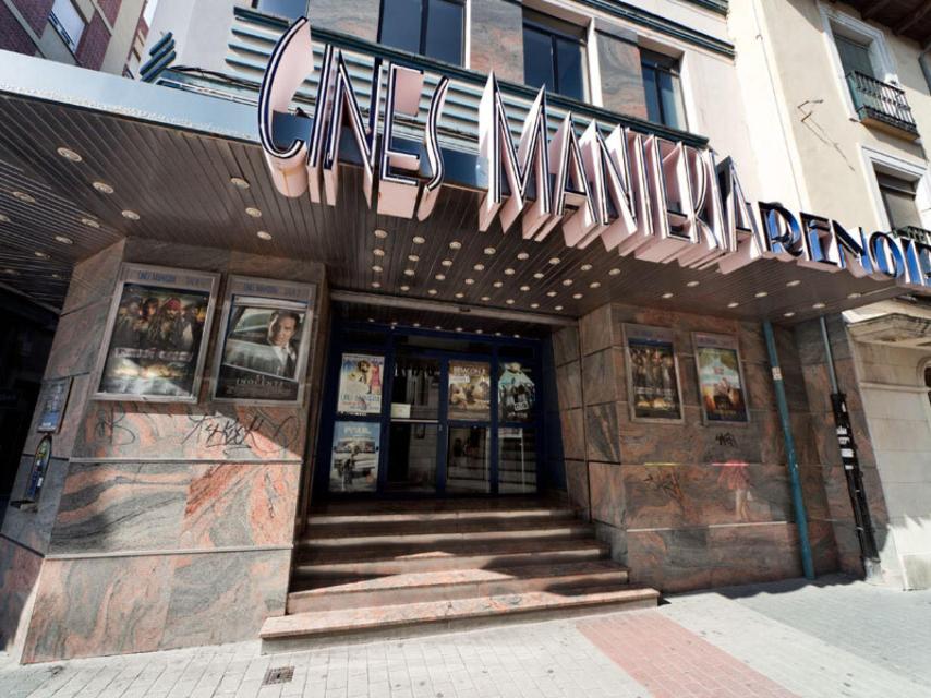 Los antiguos Cines Mantería.