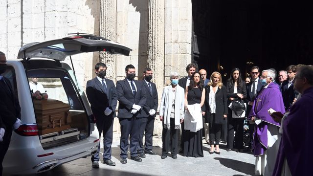 Imagen del funeral de José Antolín.