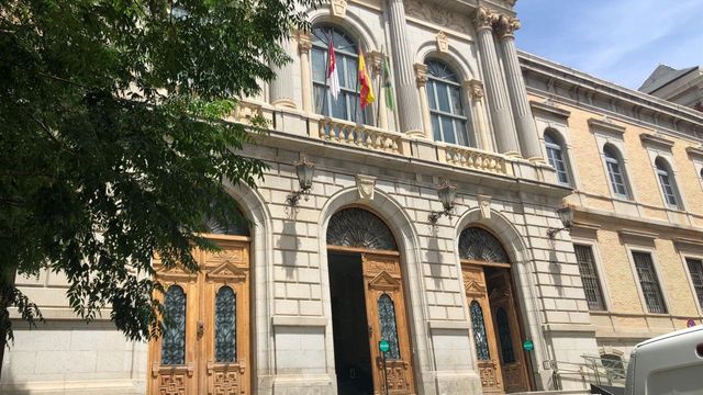 Fachada Diputación de Toledo.