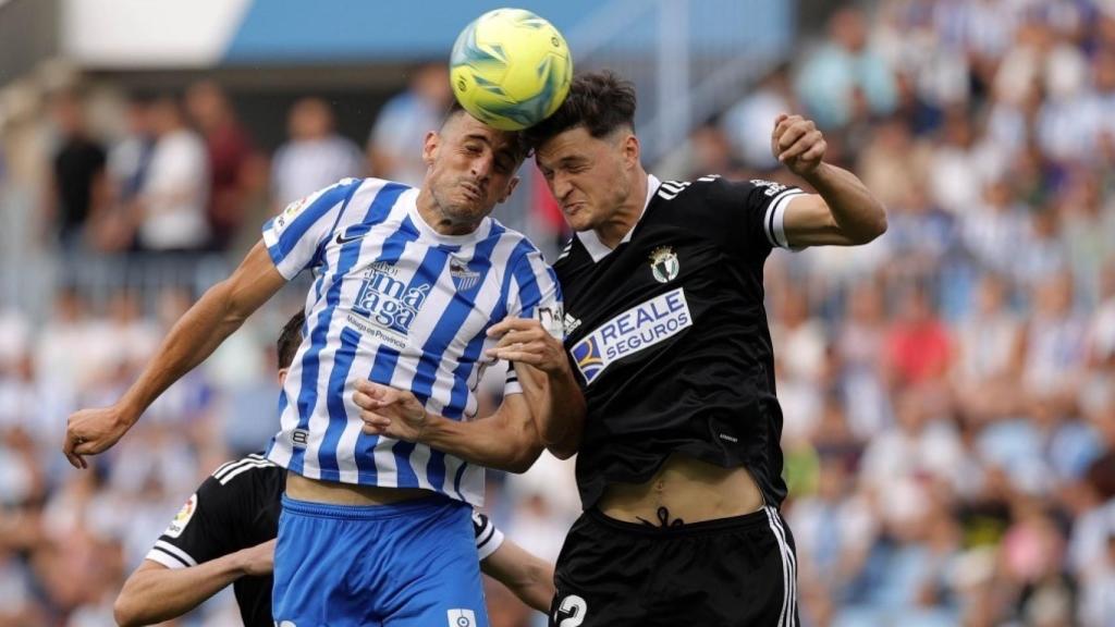 Pablo Chavarría durante el Málaga CF - Burgos
