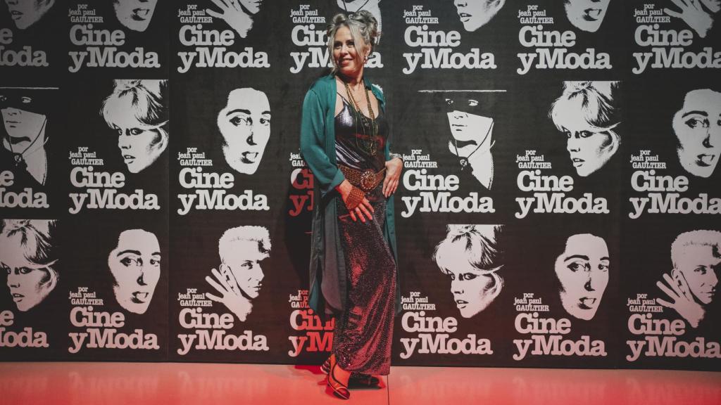 Miriam Díaz Aroca nos guía por la exposición Cine y Moda en CaixaForum Madrid.