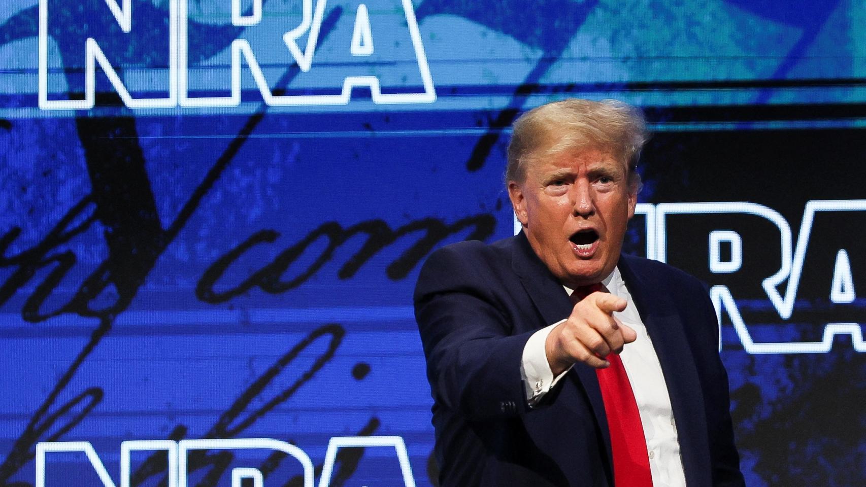 Donald Trump, durante su intervención en la convención anual de la Asociación Nacional del Rifle, en Houston.