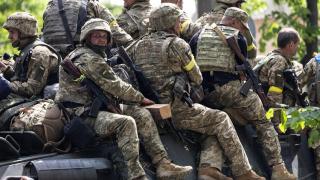 Ukrainian soldiers this Sunday.