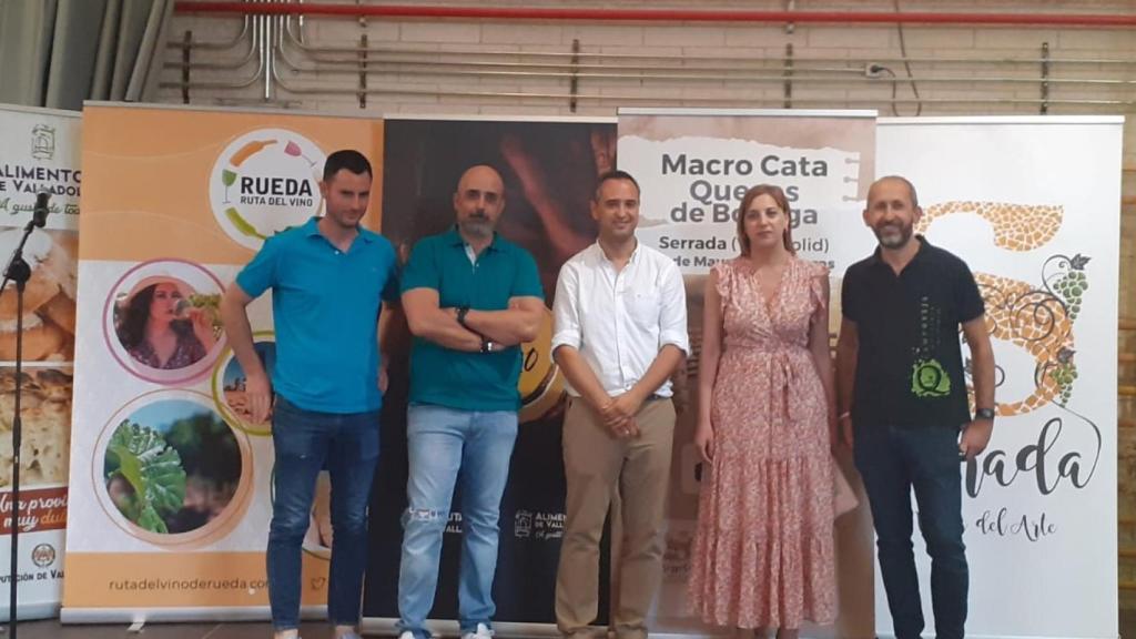 Más de 600 personas disfrutan del sabor del mejor queso en Serrada