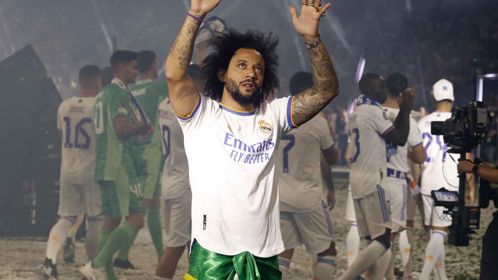 Las lágrimas de Marcelo al recorrer por última vez el campo del Santiago Bernabéu.