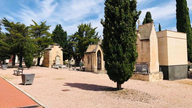 El cementerio de Alcoy donde está enterrado Camilo Sesto.