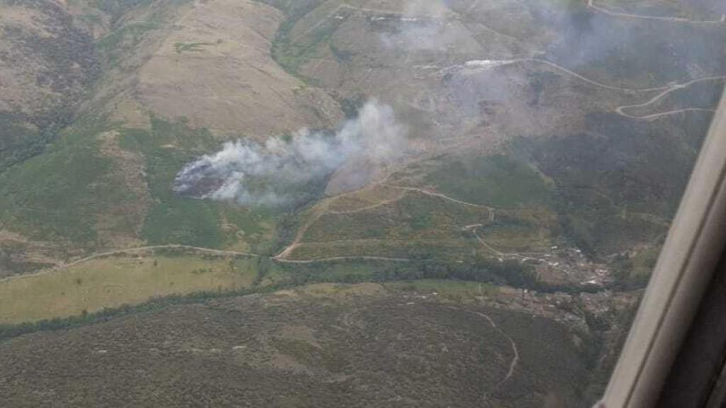 Un rayo provoca un incendio en Encinedo