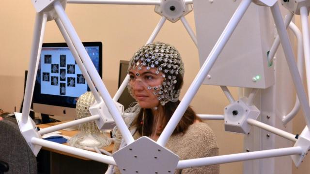 El dispositivo para dormir desarrollado por el neurólogo estadounidense.