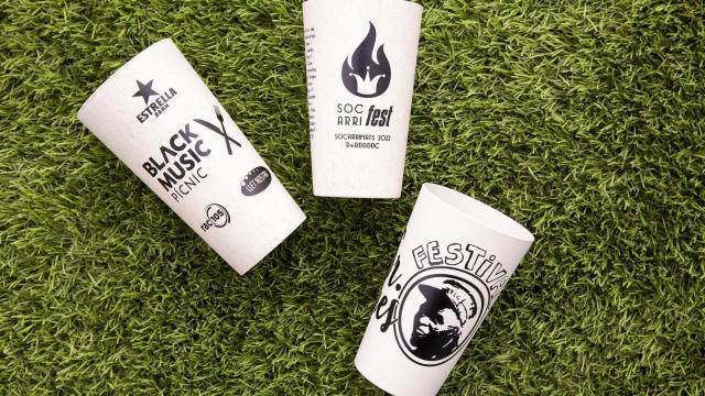 El fin de las mareas de plástico en los festivales: lanzan el primer vaso eco a base de cáscara de arroz