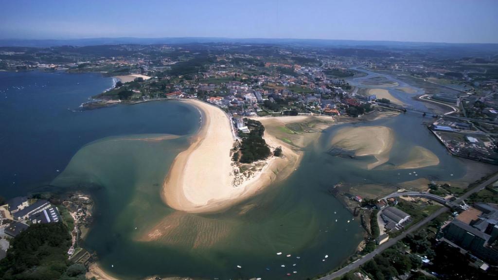 Santa Cristina desde el aire.