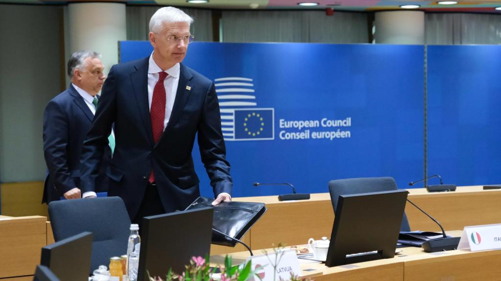 El primer ministro de Letonia, Krisjanis Karins, durante la cumbre de este martes