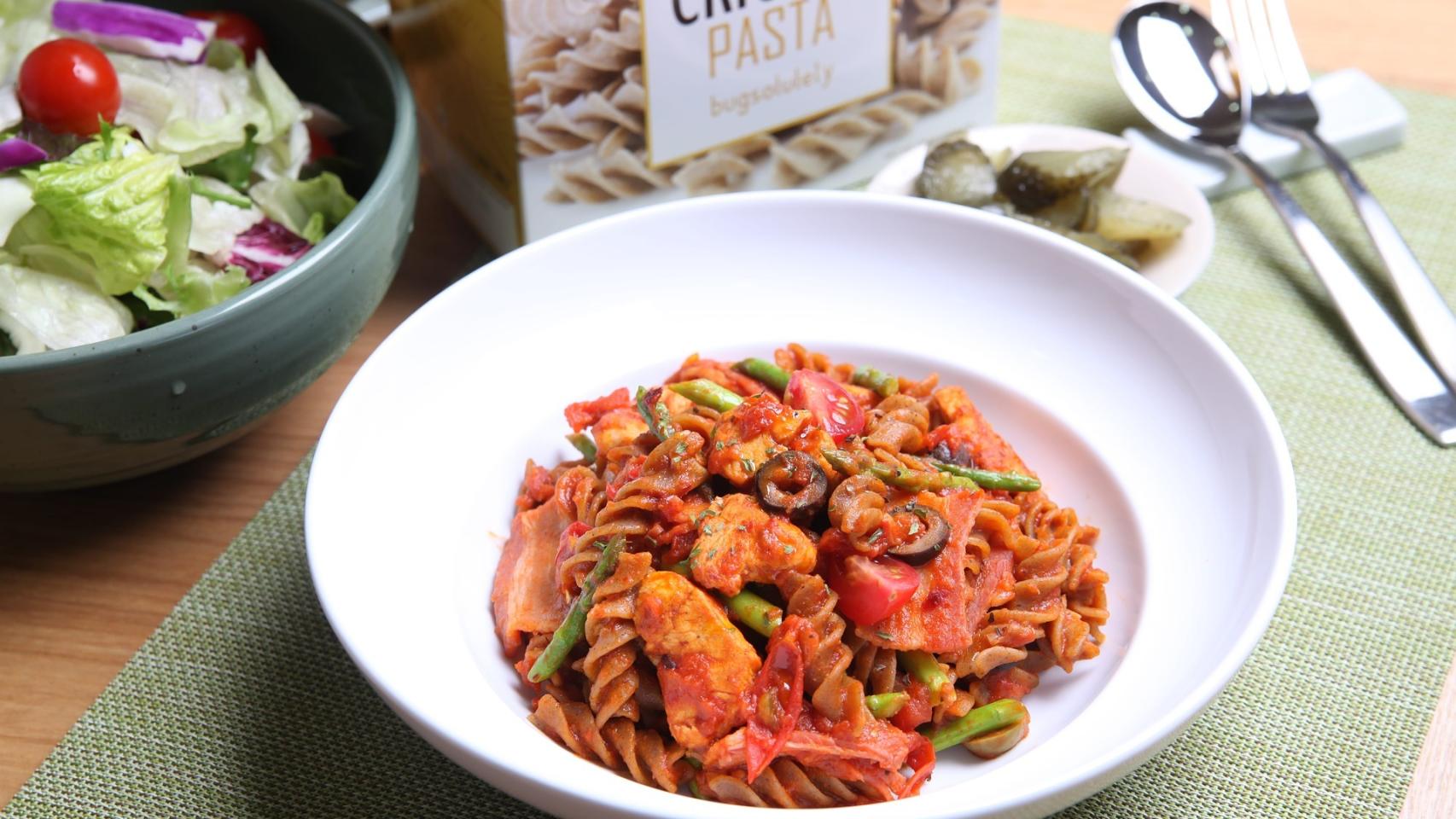 Pasta elaborada con harina de grillos.