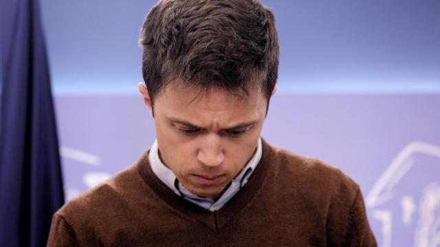 El portavoz de Más País, Íñigo Errejón, en una rueda de prensa previa a una Junta de Portavoces en el Congreso de los Diputados,.