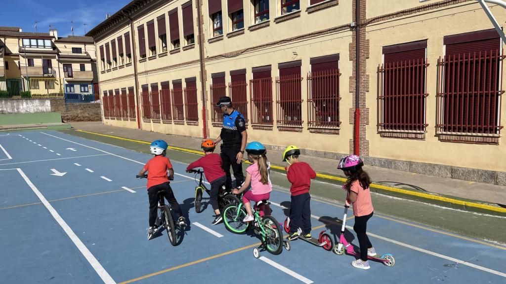 Educación Vial en el colegio Filiberto Villalobos