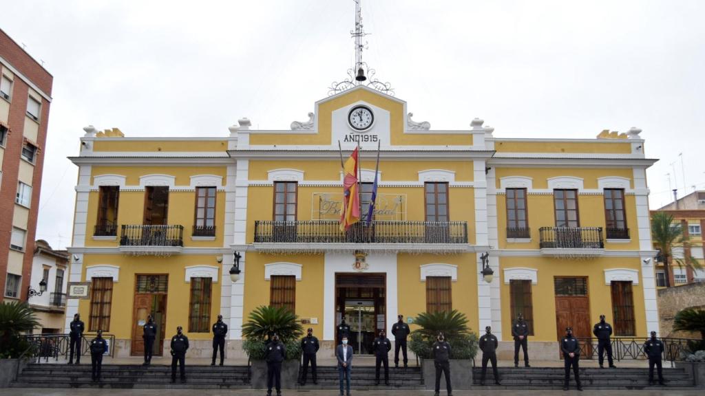 Fiscalía abre diligencias a Cristina Seguí por difundir un vídeo de las menores de la agresión en Burjassot. En la imagen recurso, el Ayuntamiento.