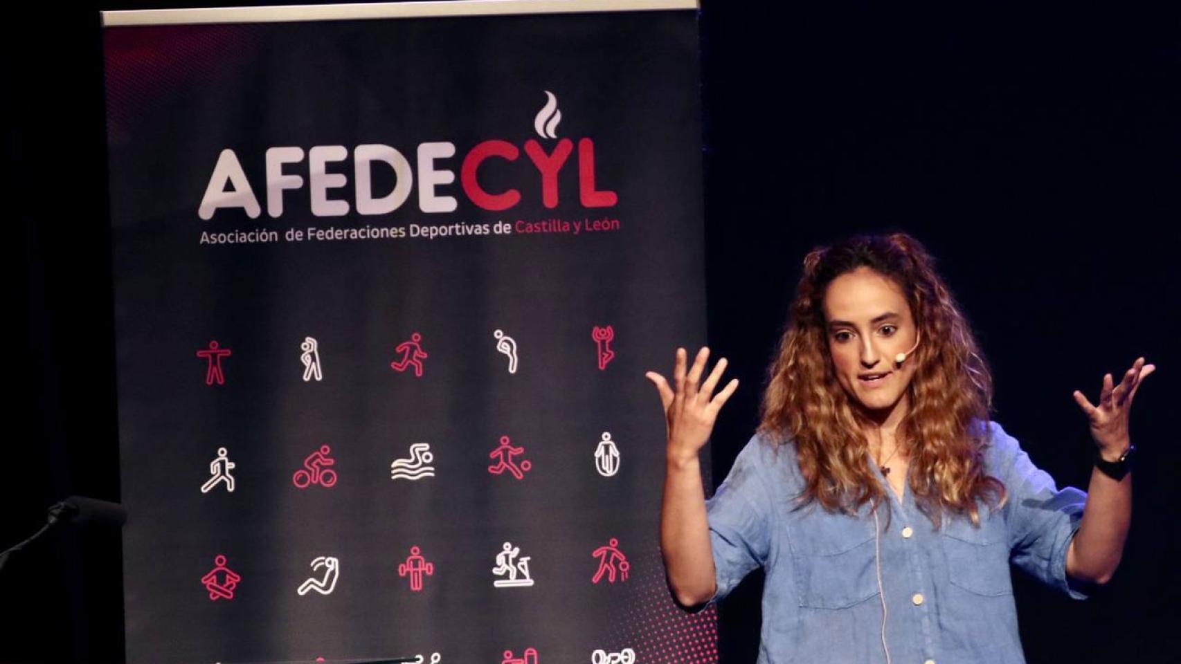 Un momento de la conferencia formativa para escolares organizada por AFEDECYL