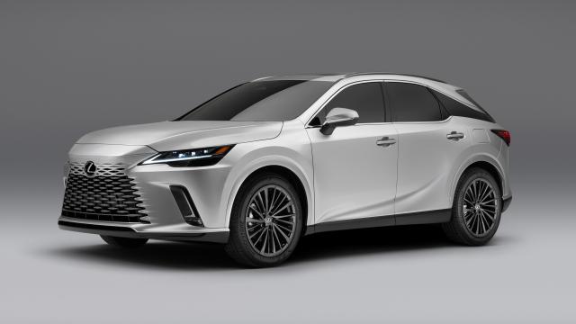 Llega la quinta generación del Lexus RX con tres motorizaciones diferentes.