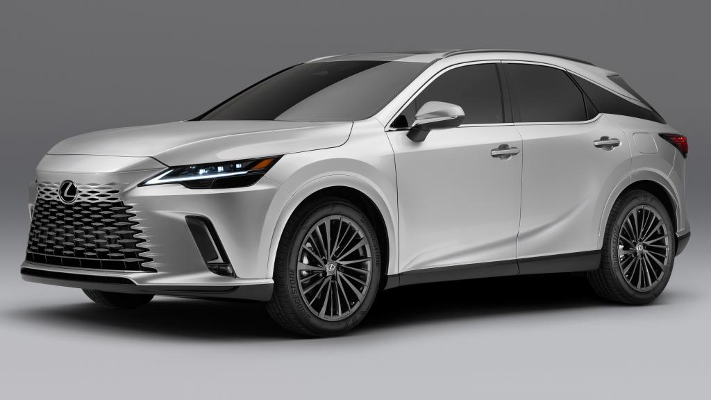 Llega la quinta generación del Lexus RX con tres motorizaciones diferentes.