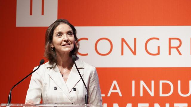 a ministra de Industria, Comercio y Turismo, Reyes Maroto, el alcalde de Valladolid, Óscar Puente, y el presidente de Vitartis, Pedro Ruiz, participan el II Congreso de la Industria Alimentaria de Vitartis