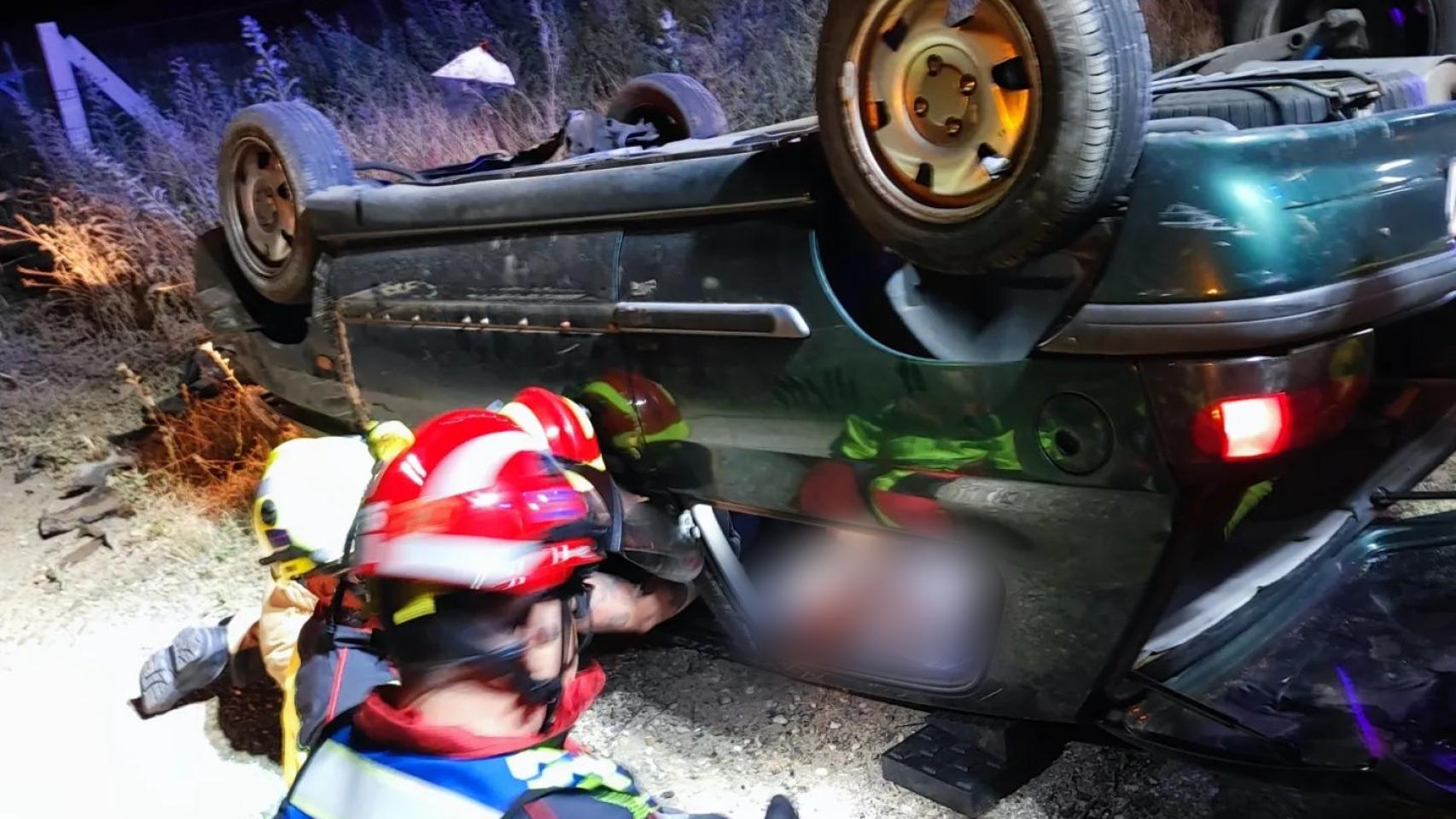 Una imagen del accidente publicada por los Bomberos del Ayuntamiento de Toledo en Facebook.