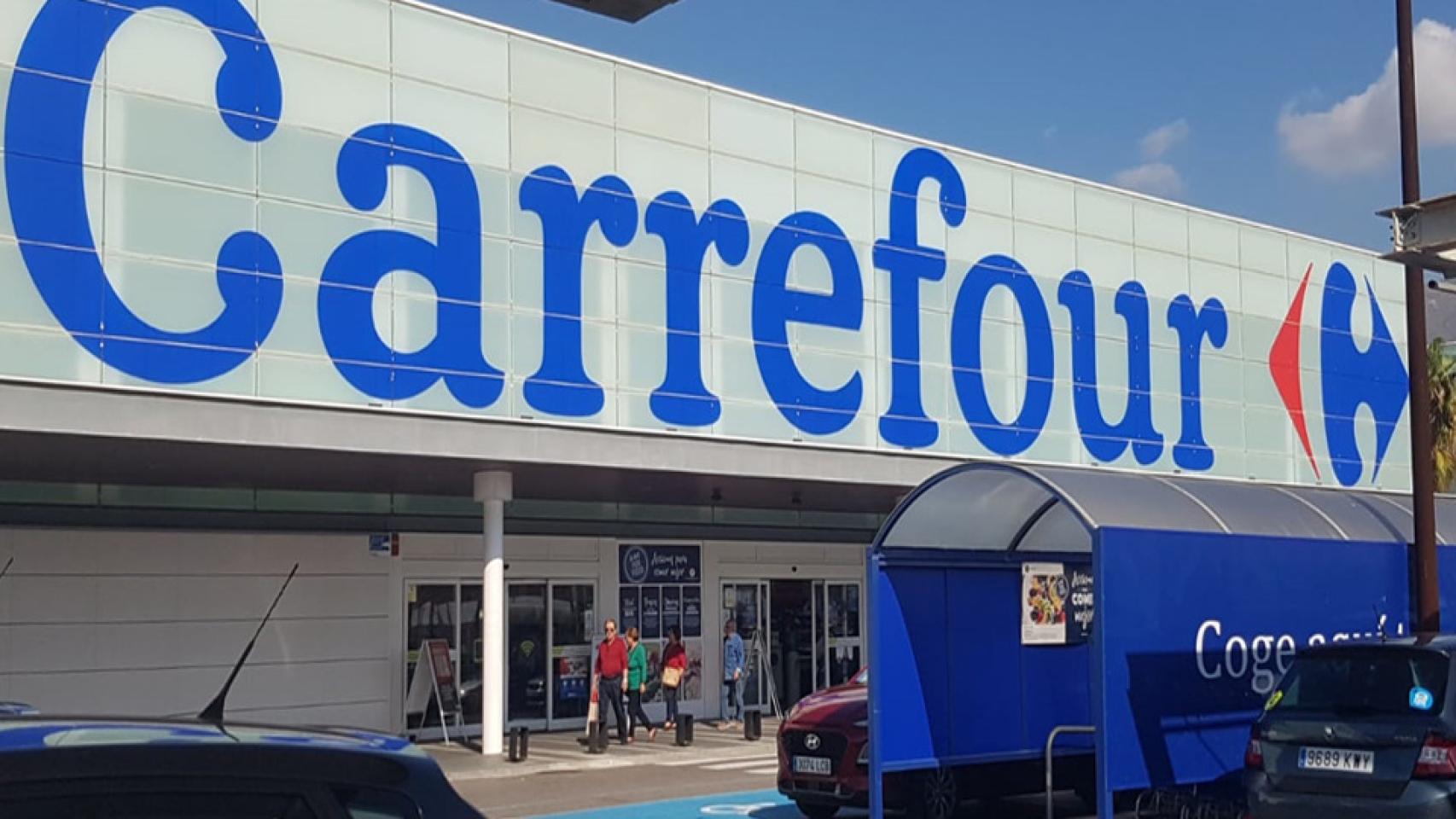 Fachada de Carrefour.