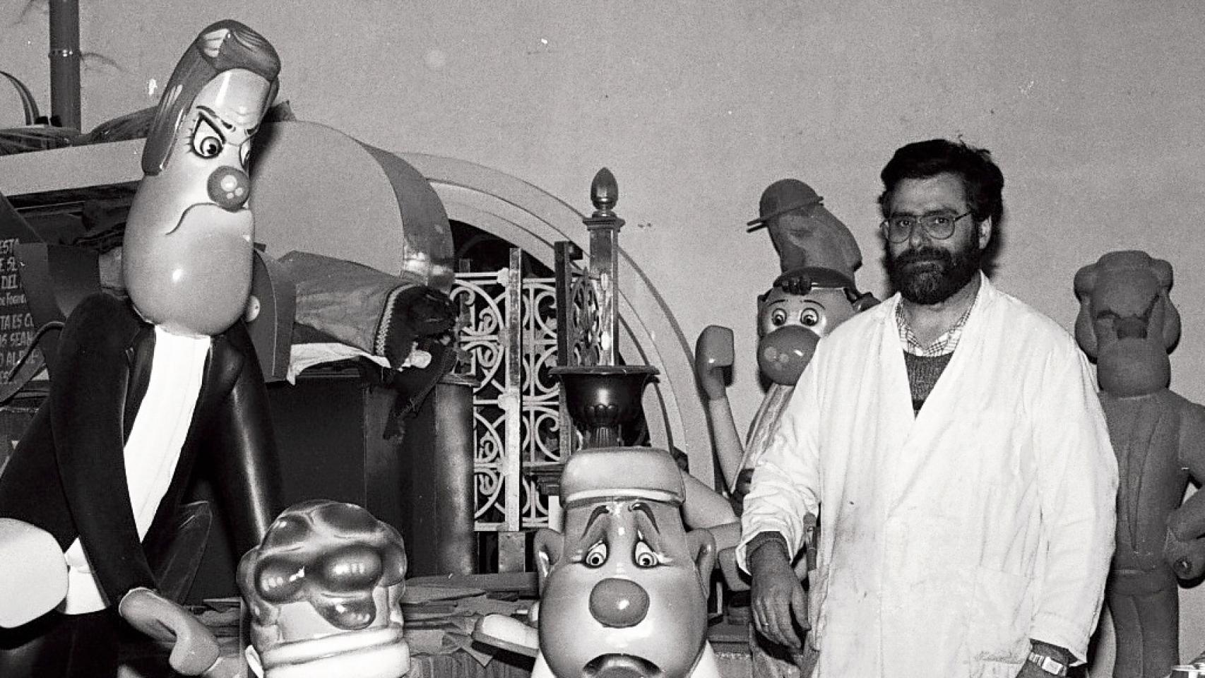 1991. José Muñoz Fructuoso en su taller.