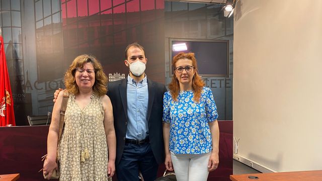 Desayuno a ciegas, charlas y un curso de verano: propuestas de la ONCE en Albacete
