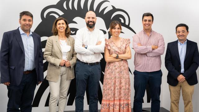 De izquierda a derecha: Alejandro del Amo (Abora Solar), María Antonia Rodríguez (Dell Technologies), Jaime Balañá (NetApp), Ana Díaz (Mastercard), Nacho Bautista (Fundeen) e Iñaki Sacedo (DHL Express). Foto: Esteban Palazuelos