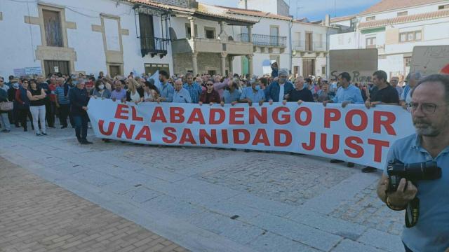 Manifestación en Lumbrales por una sanidad digna