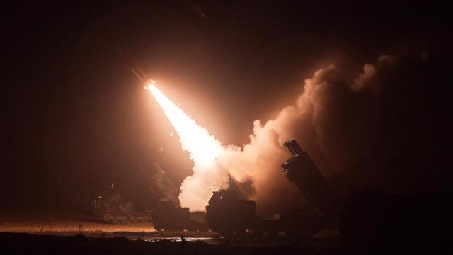 Simulacro de lanzamiento de misiles en un lugar no especificado de Corea del Sur.
