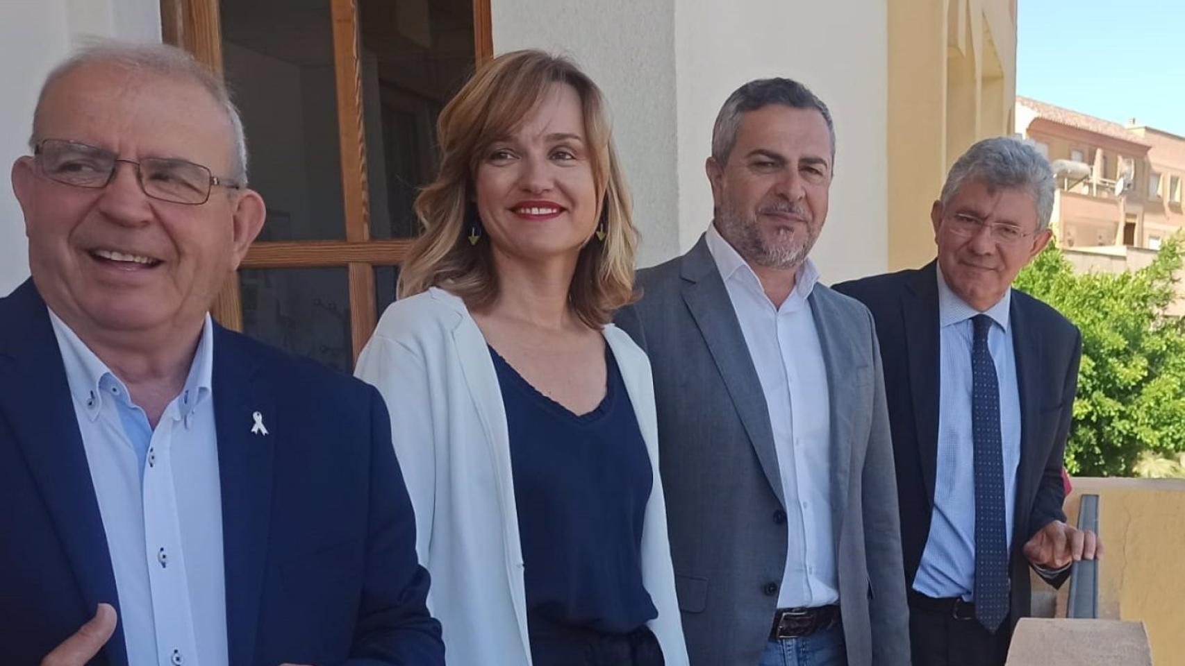 Pilar Alegría en su visita al municipio de Vícar.