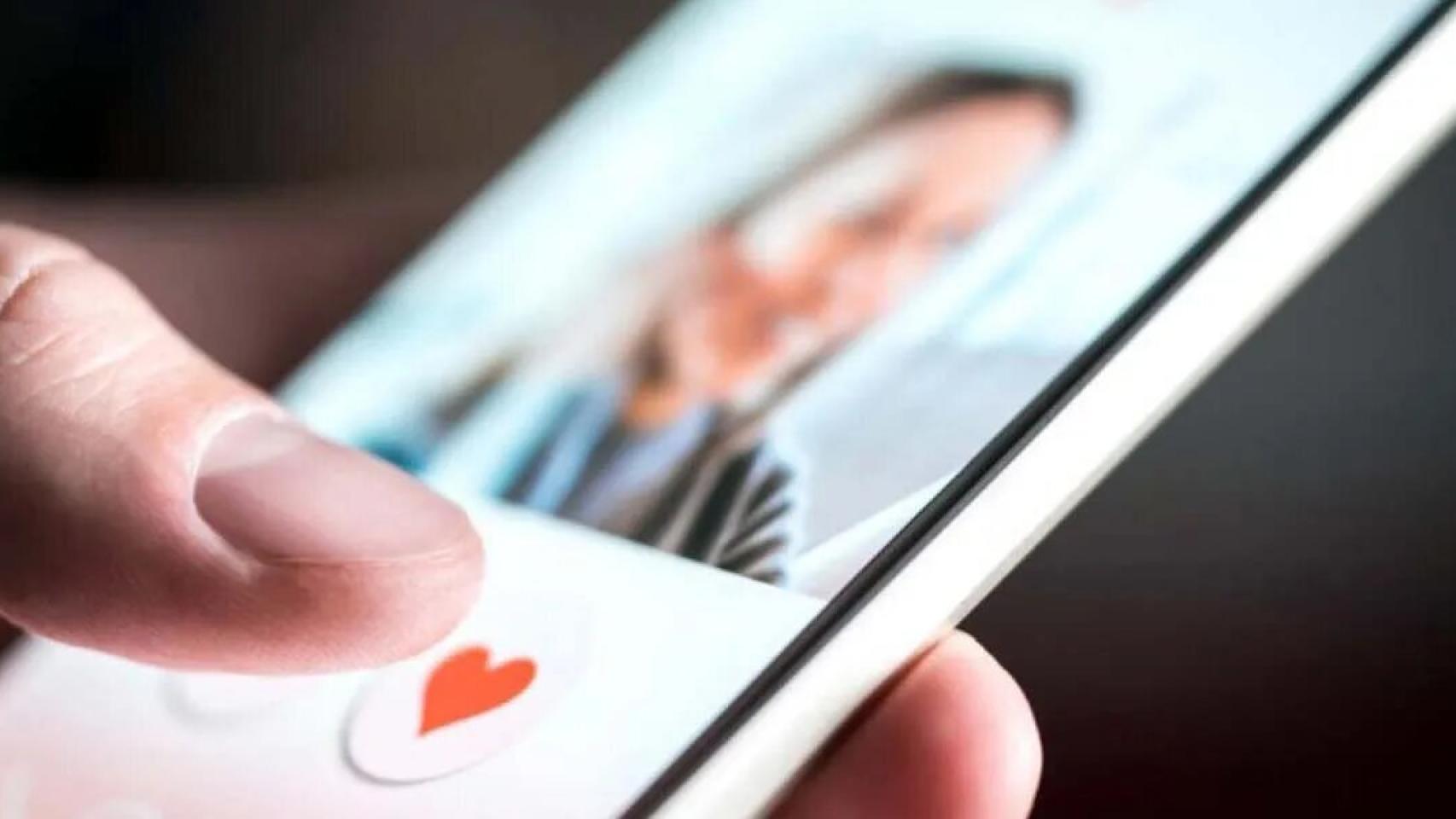 El adiós a la filosofía Tinder: estas son las personas que realmente te atraen aunque no lo sepas