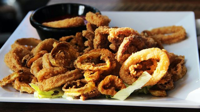 Calamares, chipirones, sepias, chocos o choupa… ¿Cuál es el mejor cefalópodo para este verano?